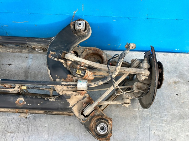 фото №5, Mercede w212 рестайлинг универсал тележка подвешивание зад задние подрамник балка