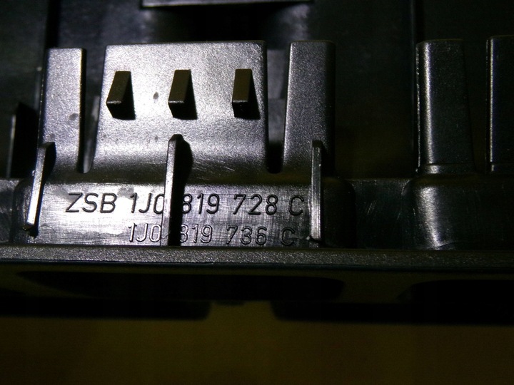 фото №7, Решітка повітропровід середня volkswagen golf iv 1j0819734b 1j0619736c nr85