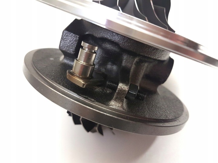 фото №6, Серцевина турбіни 757246-0001 jeep cherokee 2.8 crd