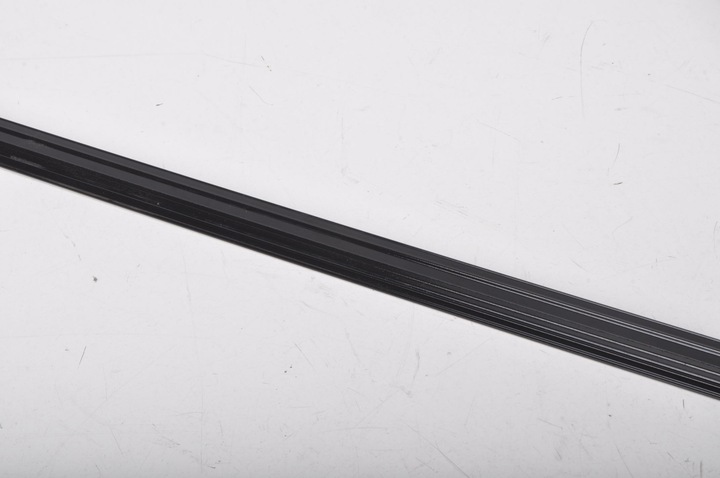 фото №11, Range rover l494 планка стёкла задняя левая