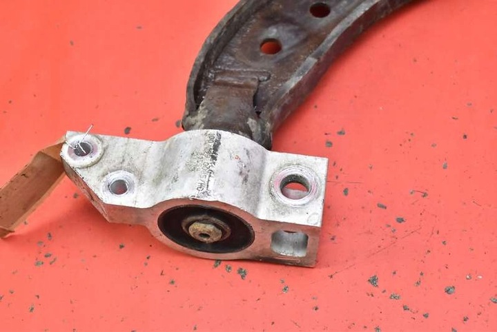 фото №6, Рычаг левый перед audi a3 8p 1.6 fsi 115 km 04-08