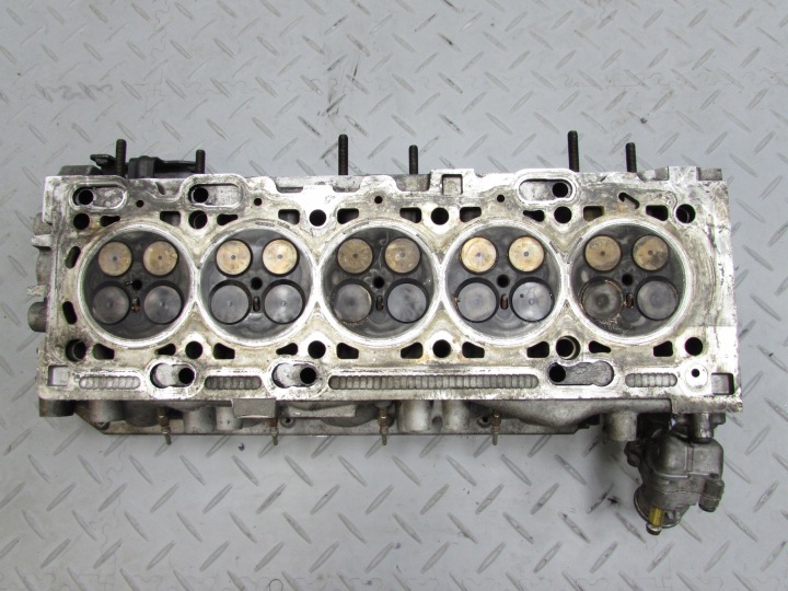 фото №12, Volvo xc90 v70 s60 s80 10-14 2.4 d5 головка двигателя 30731988-009