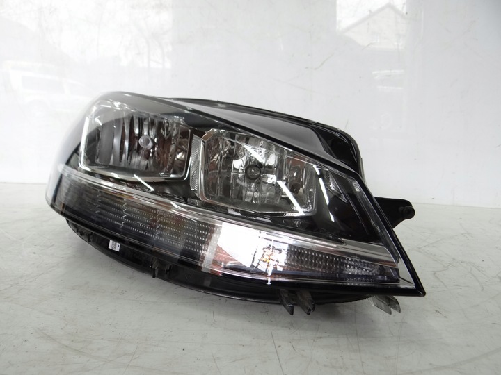 фото №12, Vw golf vii рестайлинг лампа правый перед 5g1941006d