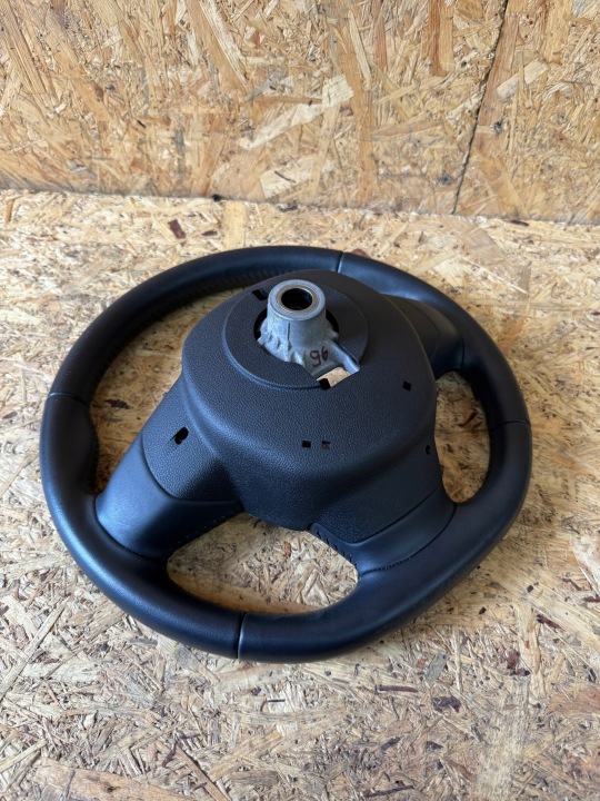 фото №9, Руль кожа renault megane iv scenic iv kadjar talisman 484005825r