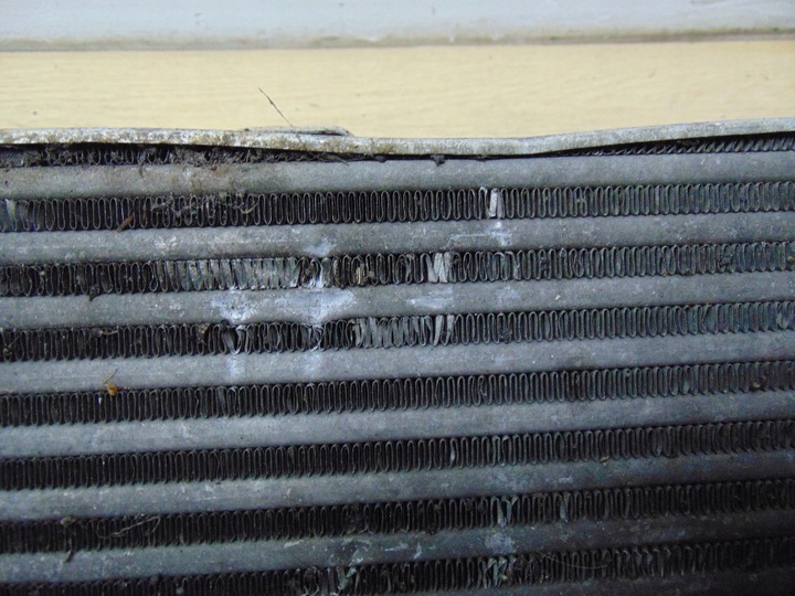 фото №8, Радиаторов интеркулер mercedes w204 a2045000200