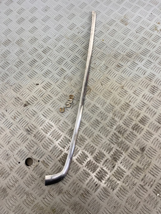 фото №1, Планка бампер зад праві хром mercedes w124 купе