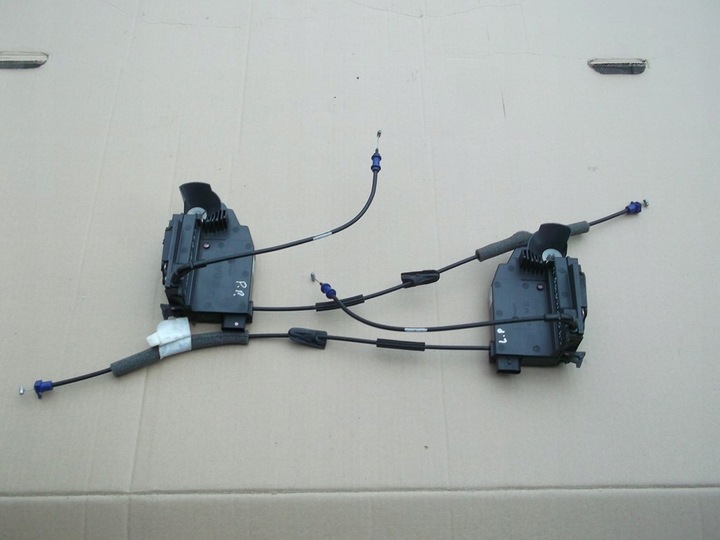 фото №1, Citroen c4 picasso ii замок дверь перед 7 pin