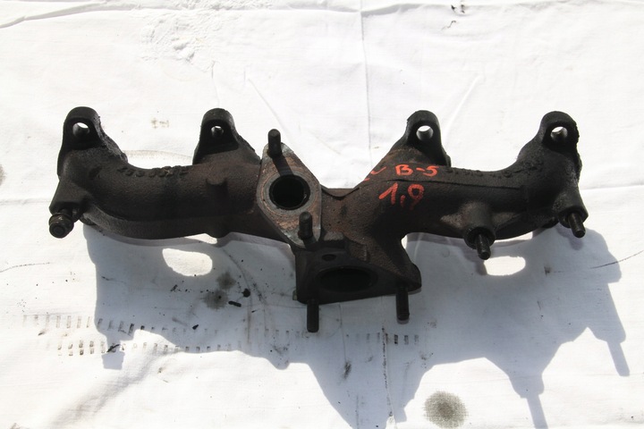 фото №1, Колектор випускний vw passat b5 1.9 tdi 038253033e