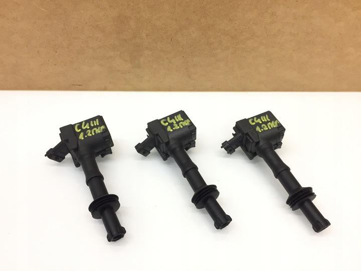 фото №1, Citroen c4 iii 20- 1.2thp котушка запалювання нова !