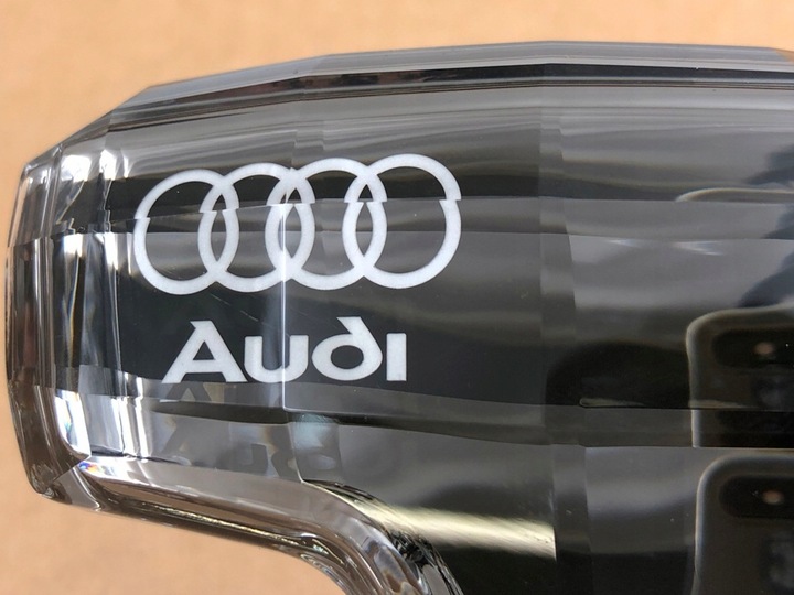 фото №13, Набір ручка зарядний пристрій автомат kryształ do audi a8 a8l s8 q8 sq8 19-24