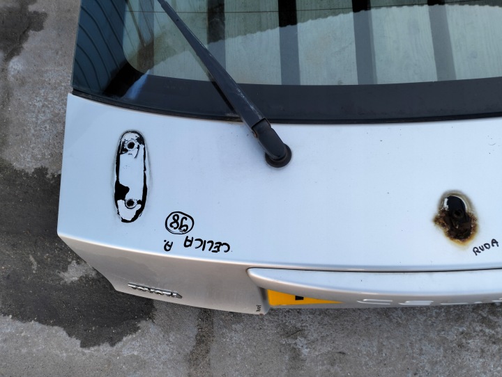 фото №5, Крышка багажника toyota celica vii 7 годы 1999-2005