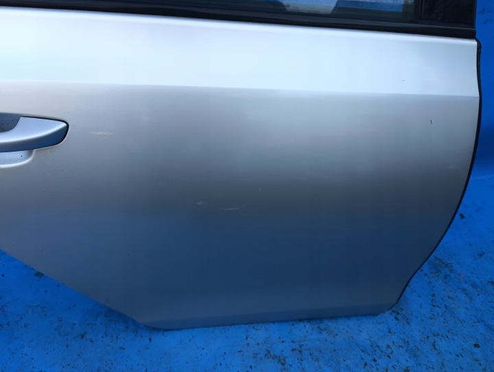 фото №9, Двері праві зад задні комплектні vw golf vi 08-12r. 5d hb la7w