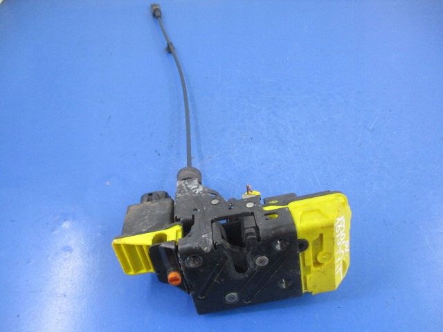 фото №1, Volvo s80 i замок дверь зад правые 8pin+linka