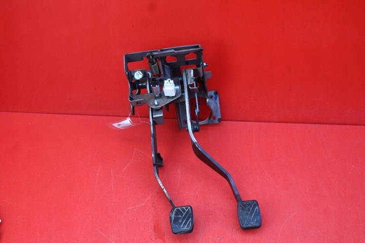 фото №1, Педаль педали сцепление тормоз suzuki grand vitara 2 ii 05-08