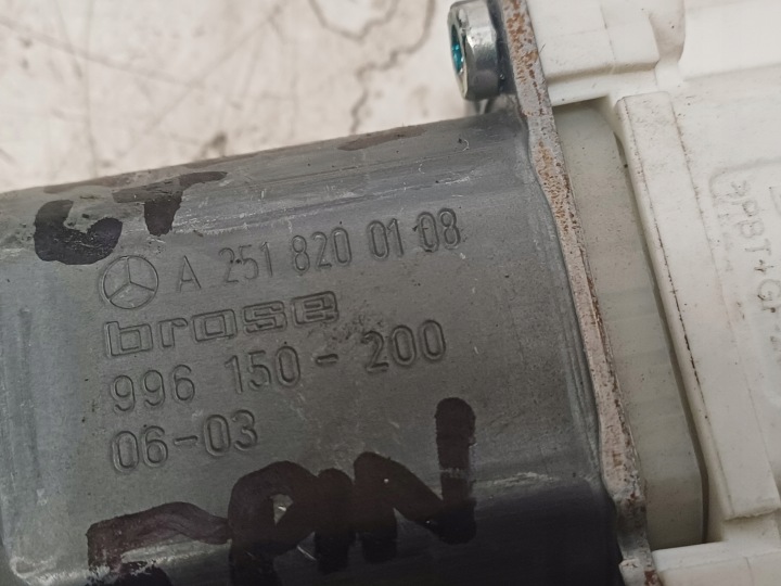 фото №5, Mercedes w251 5pin - двигунчик podnszenia скла ліве зад a2518200108`