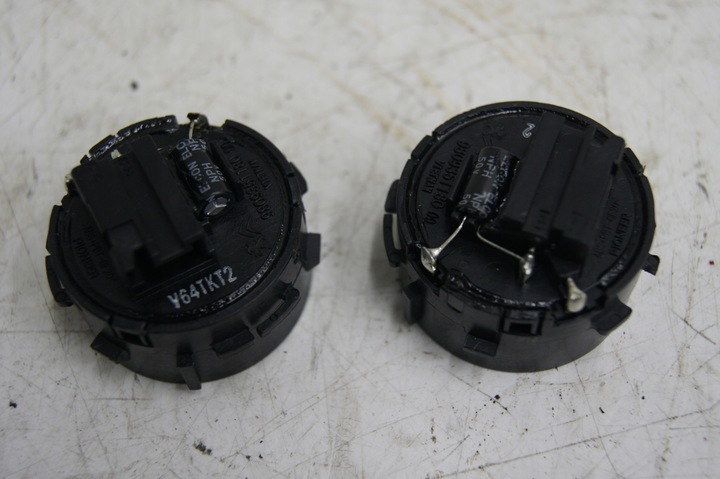 фото №9, Corsa f динамік лівий + праві набір