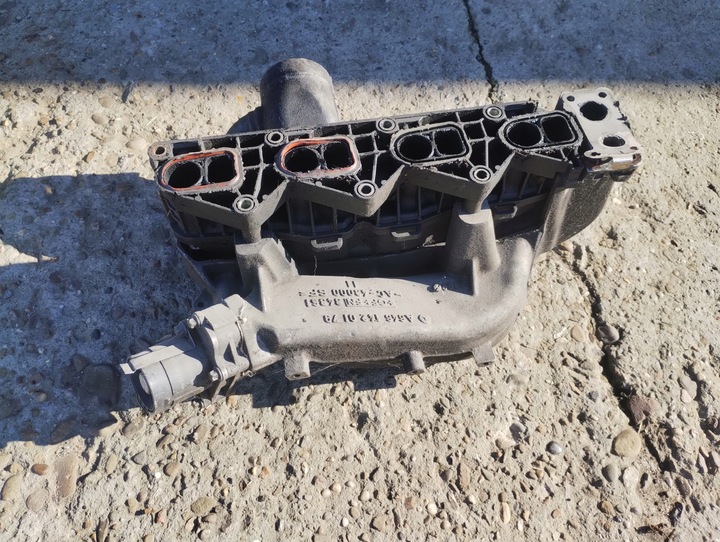 фото №1, Mercedes sprinter 906 колектор всмоктуючий 2,2 cdi om646