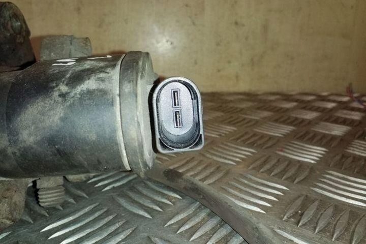 фото №6, Супорт гальмівний задній лівий volvo xc60 ii 246 32332594 2.4l дизель 140kw