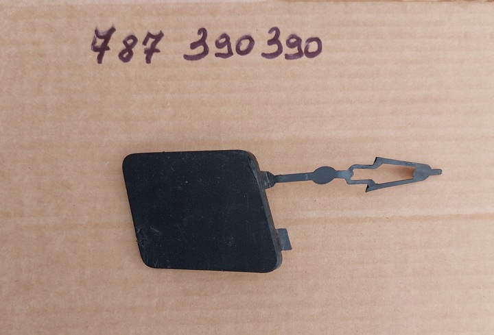 фото №1, Renault master iii iv заглушка фаркоп бампера перед