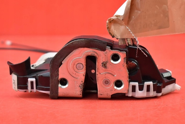 фото №5, Замок дверь правые перед переднее eu toyota yaris 3 iii 5d hb 10-14