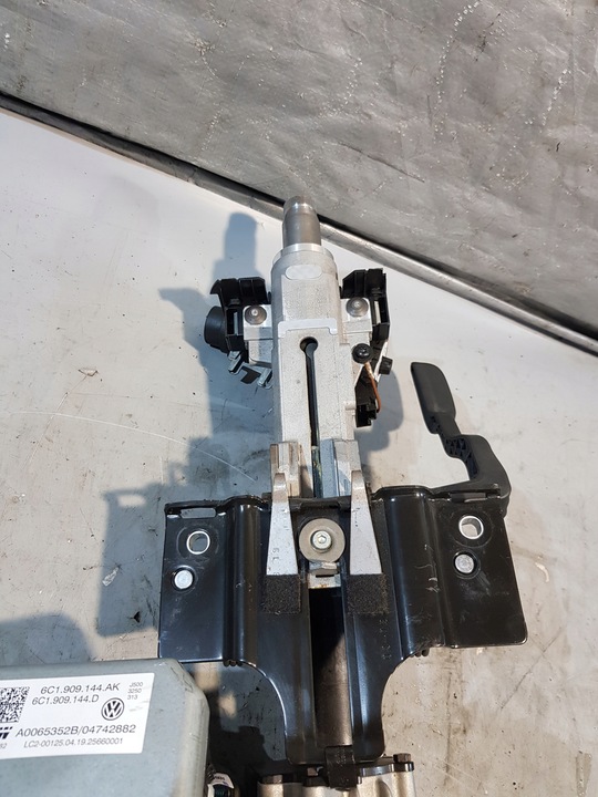 фото №11, Підсилювач електричні колонка замок запалювання skoda fabia iii eu + 2 ключі