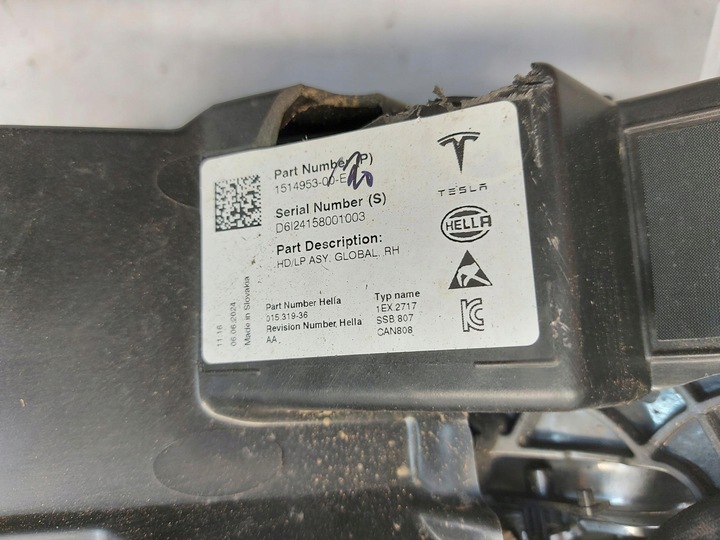фото №7, Tesla модель y 2024r лампа праві перед 1514953-00-e пошкоджена