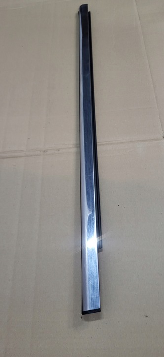 фото №3, Jeep grand cherokee wk планка дверь правые перед