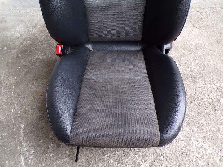 фото №5, Сидіння водія лівий перед mercedes w204 c клас напівшкіра