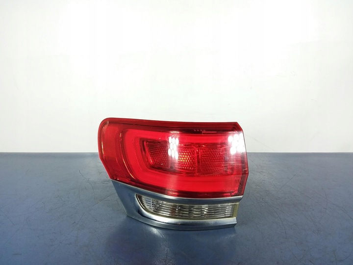 фото №1, Jeep grand cherokee wk2 рестайлинг лампа зад левая led