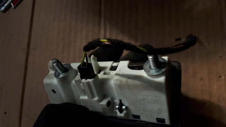 фото №8, S4 b8 a4 ручка крышки багажника 5n0827566t a5 8t