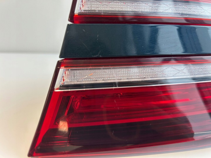 фото №8, Фара задня права сторона genesis g80 92402-t1000ura