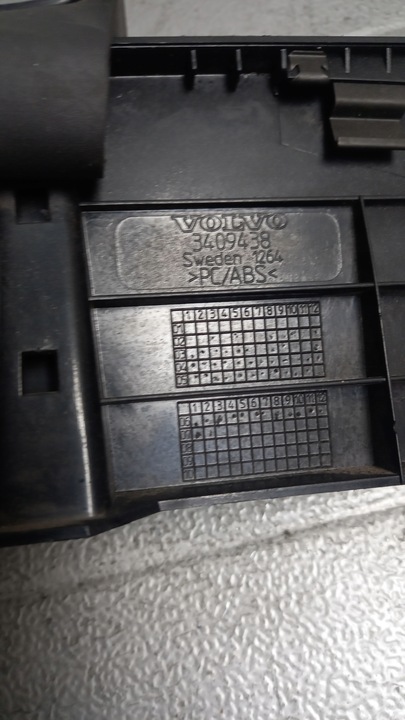 фото №6, Корпус спидометра volvo xc90 05r