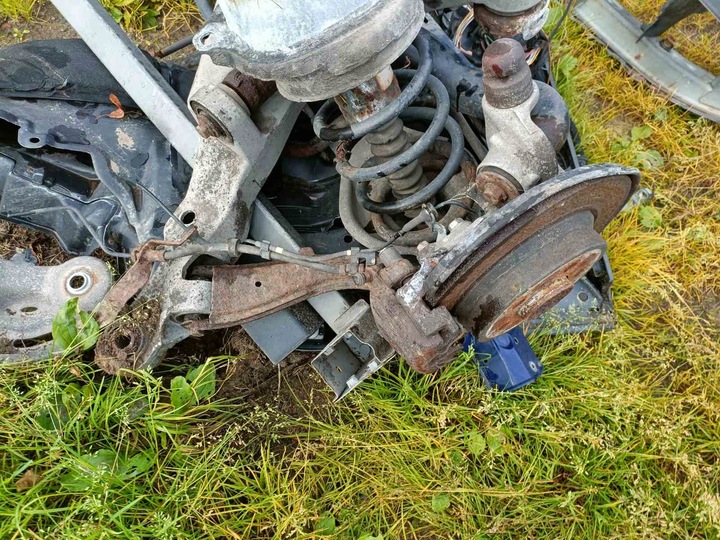 фото №8, Volvo v70 ii задня балка підвішування амортизатор