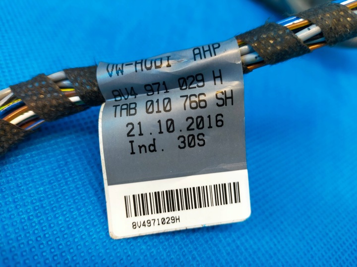 фото №9, Audi a3 8v sedan 18r s-line 2.0tdi 110kw жгут дверь левый перед 8v4971029h