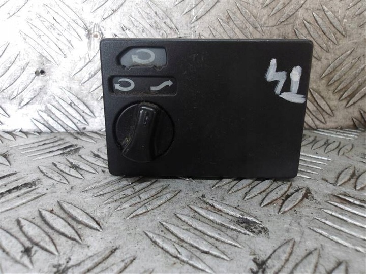 фото №1, Панель керування повітропровід volkswagen t4 зад