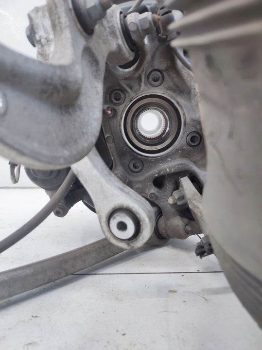 фото №7, Поворотный кулак mcperson подвешивание правые зад kpl #2 audi q8 e-tron quattro