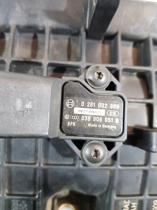 фото №11, Коллектор впускной 03c129711ad vw audi 1.4 tsi