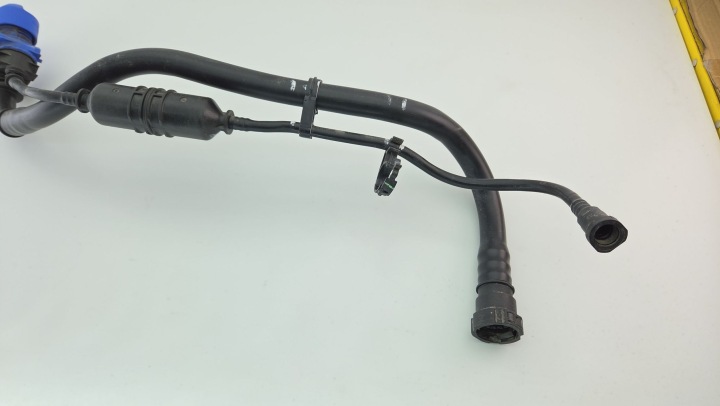 фото №8, Cfd281 oem p1009296a заливная горловина adblue труба трубка  peugeot 508 ii 2019 eu