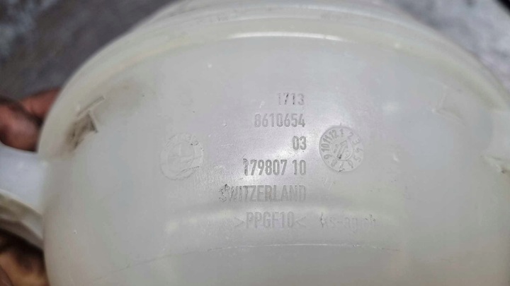 фото №5, Бачок розширювальний bmw g30 g31 g32 g11 g12 g15 g16