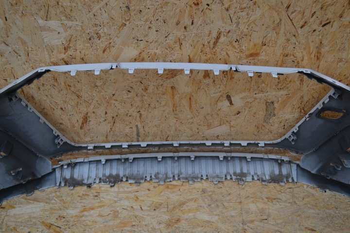 фото №12, Бампер перед audi a1 s line 82a 18-