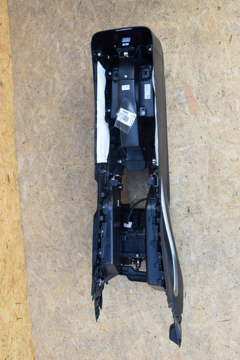 фото №9, Подлокотник кожа полный tucson iv 846c7-n7100 84640-n7100 22r 0km новый 20-