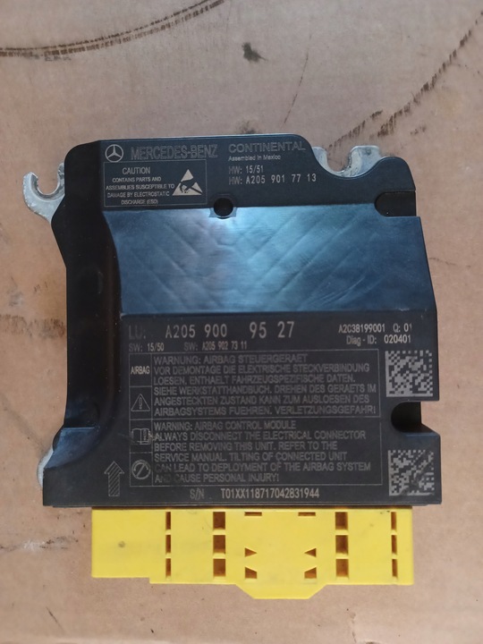 фото №1, Mercedes c клас w205 6.3 amg блок керування air bag