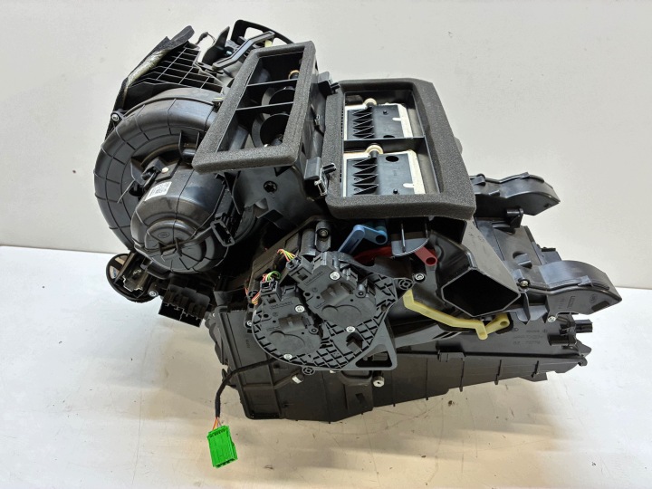 фото №6, Обігрівач комплектна land rover discovery sport європа hk72-19b555-gc