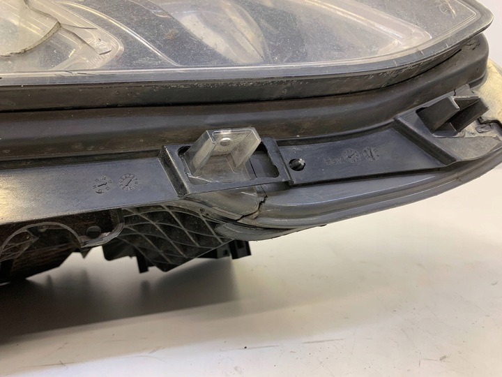 фото №9, Mercedes w212 рестайлінг лампа права повний led ils a2129063203