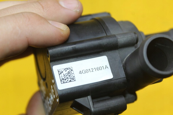 фото №9, Дополнительный насос помпа воды porsche cayenne ii audi touareg 3 06h121601p