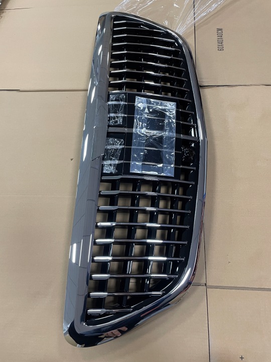 фото №10, Комплект бамперов mercedes w447 v class maybach amg вид длинный