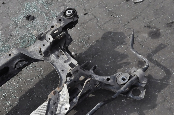 фото №9, Volvo xc90 ii xc60 t8 гибрид балка подвешивание зад задняя 32268544