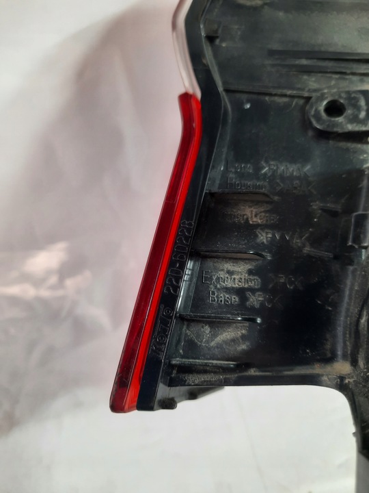 фото №10, Subaru outback 15- лампа лівий зад led usa 220-60228