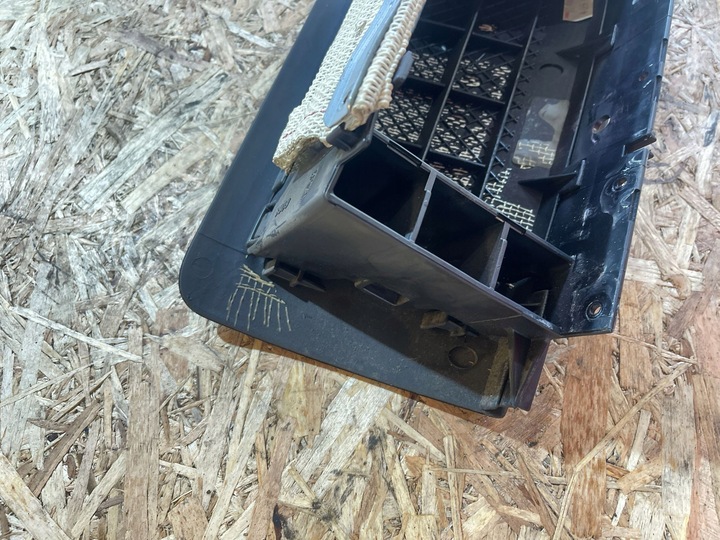 фото №8, Volkswagen polo iii 6n 6n2 6nf 1999 перед сторона права повітряна подушка