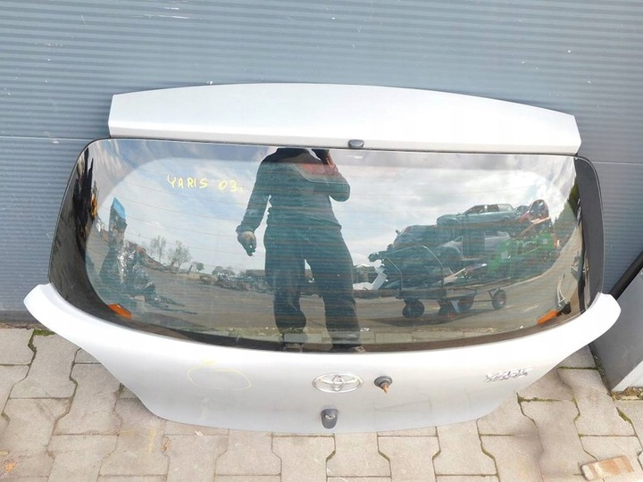 фото №9, Toyota yaris i 1.4 d 03r 5d кришка зад задня